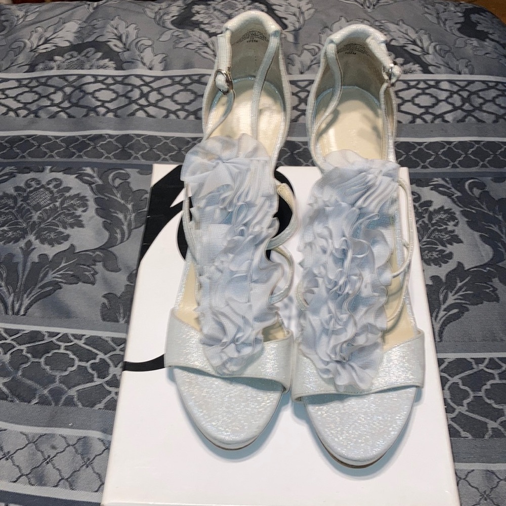 Ladies high heel shoes